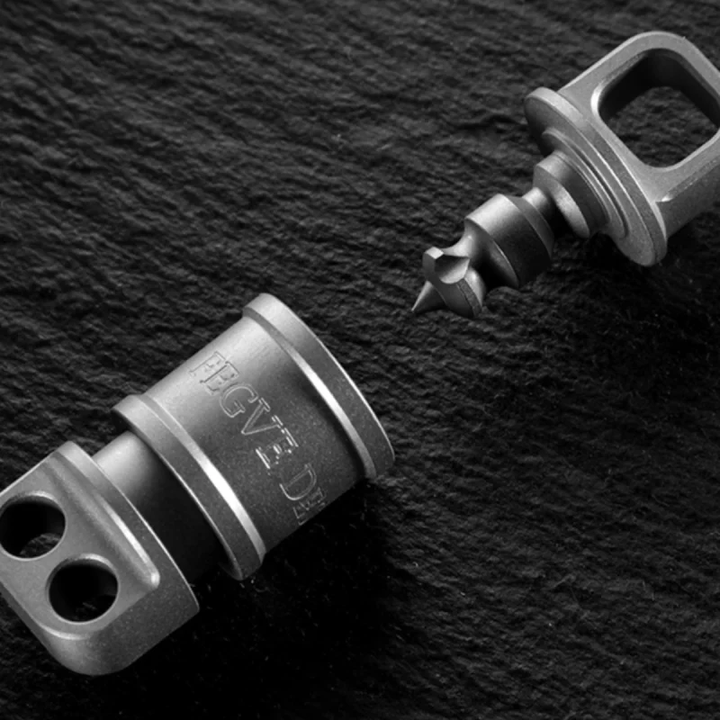 EDC Titanium Alloy Magnetic Quick Release Keychain | 360° Rotating Key Ring for Men | Push Pull Car Key Chain Buckle - Image 4